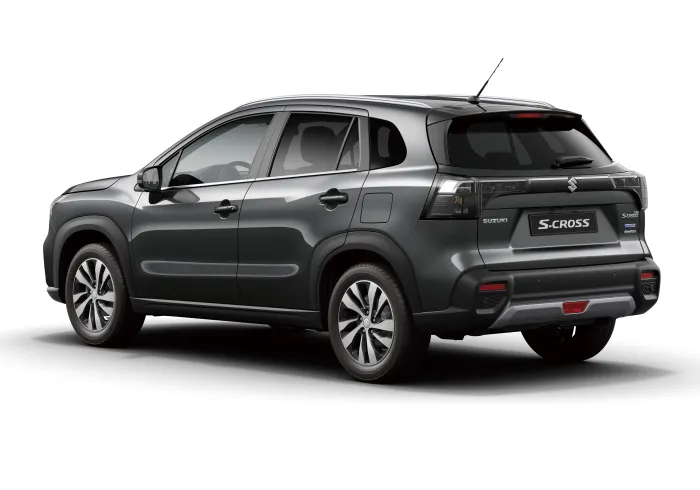 S-CROSS ממאחורה